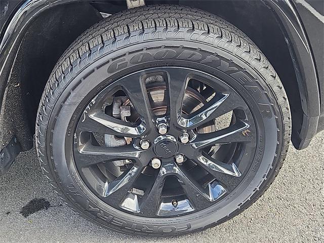 used 2018 Jeep Grand Cherokee car, priced at $20,587
