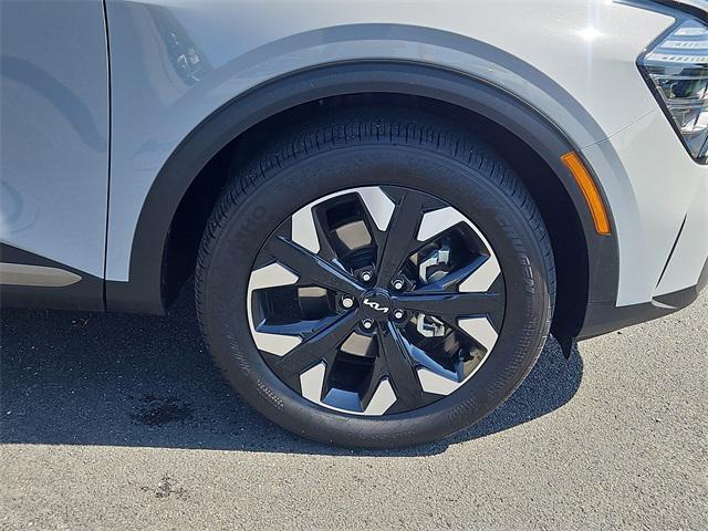 used 2024 Kia Sportage car, priced at $30,987