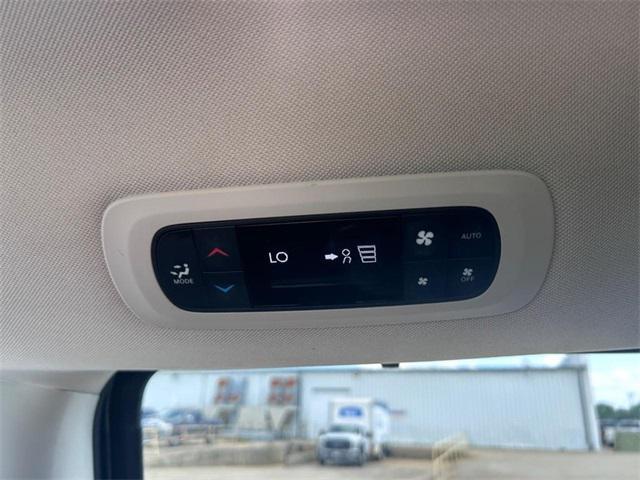 used 2023 Chrysler Pacifica car, priced at $22,059