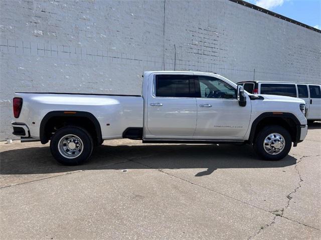 new 2025 GMC Sierra 3500 car, priced at $94,500