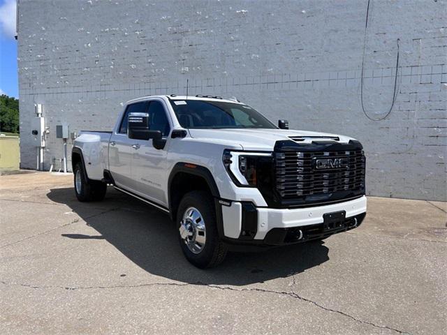 new 2025 GMC Sierra 3500 car, priced at $94,500