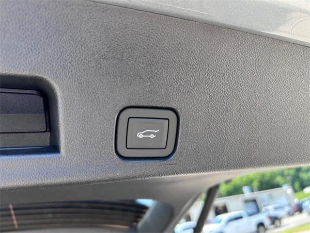 new 2025 GMC Acadia car, priced at $48,390