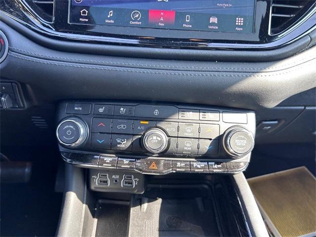 used 2022 Dodge Durango car, priced at $30,000