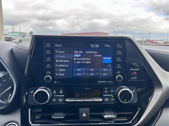 used 2021 Toyota Highlander car, priced at $24,800