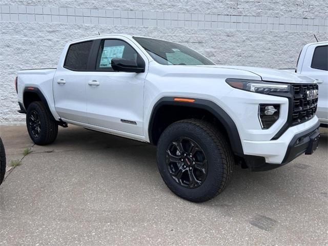 new 2025 GMC Canyon car, priced at $37,007