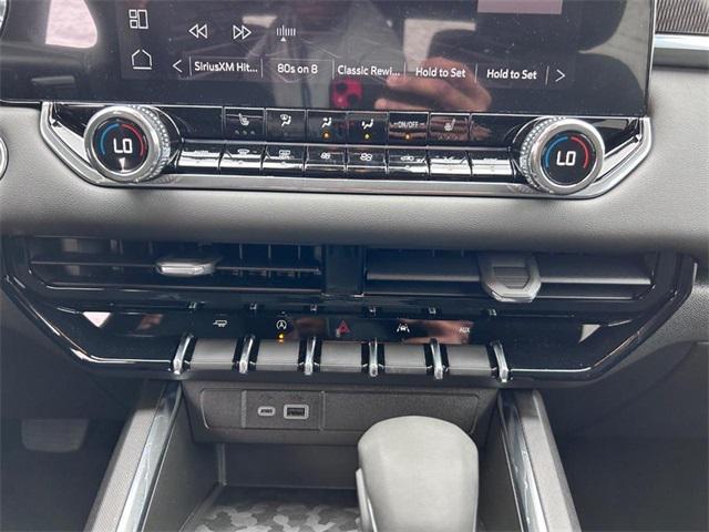 new 2025 GMC Canyon car, priced at $37,007