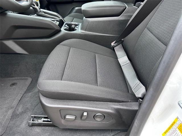 new 2025 GMC Canyon car, priced at $37,007