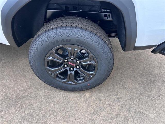 new 2025 GMC Canyon car, priced at $37,007