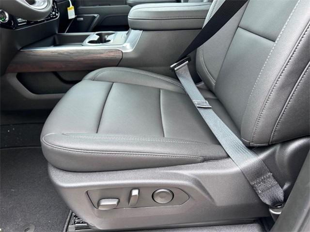 new 2025 GMC Sierra 2500 car, priced at $73,500