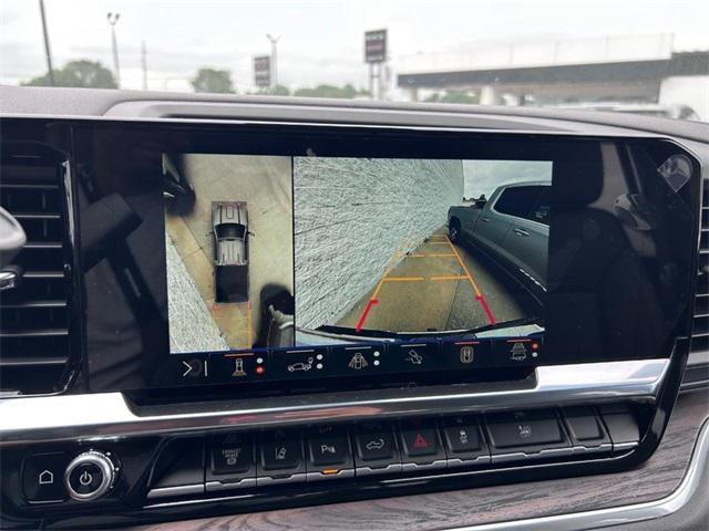 new 2025 GMC Sierra 2500 car, priced at $73,500