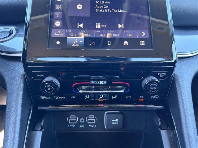 used 2023 Jeep Grand Cherokee car, priced at $28,500