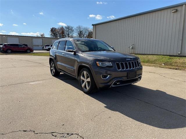 used 2015 Jeep Grand Cherokee car, priced at $15,500