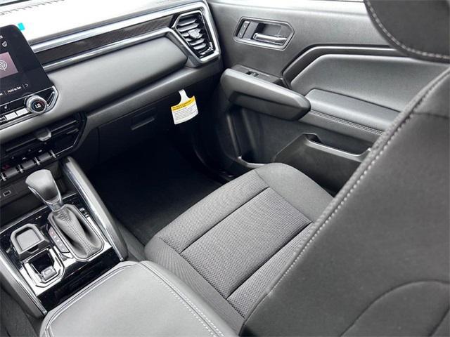 new 2025 GMC Canyon car, priced at $37,452