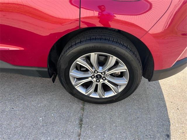 used 2024 Ford Edge car, priced at $26,000