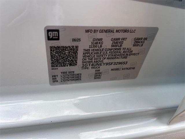 new 2025 GMC Sierra 2500 car, priced at $73,500