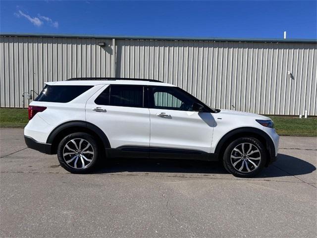 used 2022 Ford Explorer car, priced at $32,500