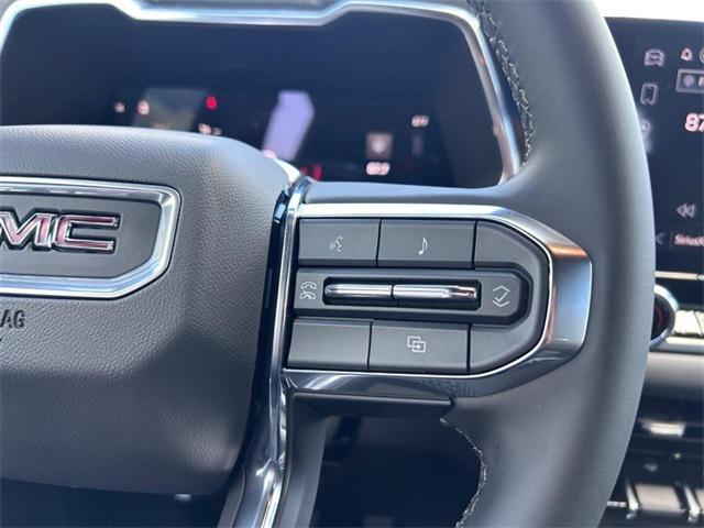 new 2025 GMC Canyon car, priced at $37,036