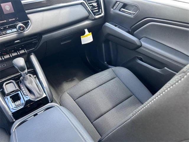 new 2025 GMC Canyon car, priced at $37,036