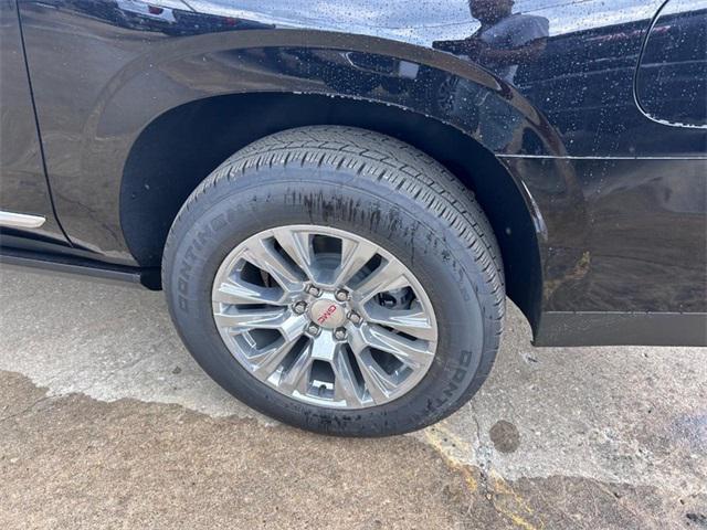 new 2025 GMC Yukon XL car, priced at $85,000