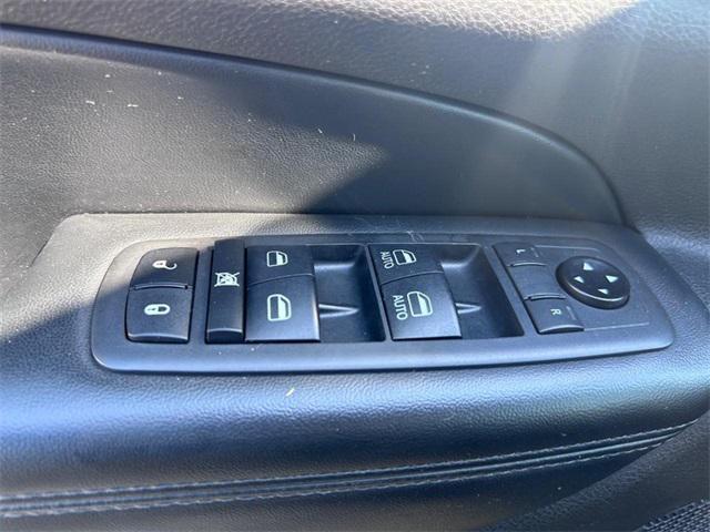 used 2021 Jeep Grand Cherokee car, priced at $21,991