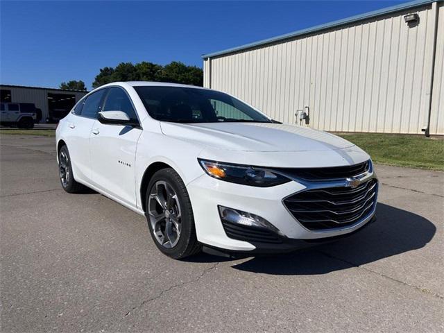 used 2023 Chevrolet Malibu car, priced at $18,800