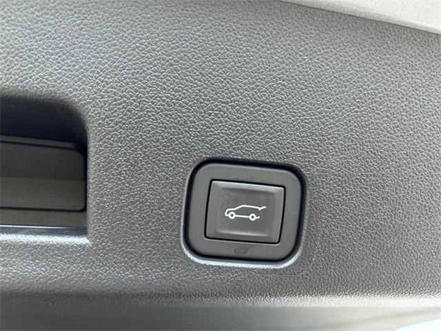 new 2025 Buick Enclave car, priced at $48,162