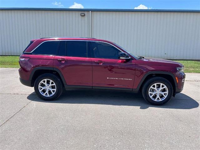used 2022 Jeep Grand Cherokee car, priced at $29,997