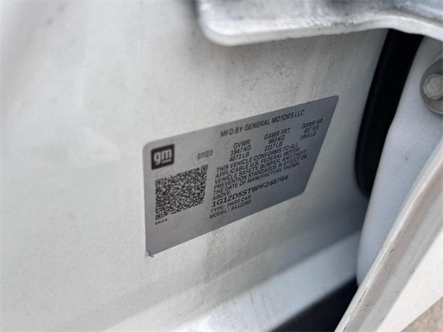 used 2023 Chevrolet Malibu car, priced at $18,900