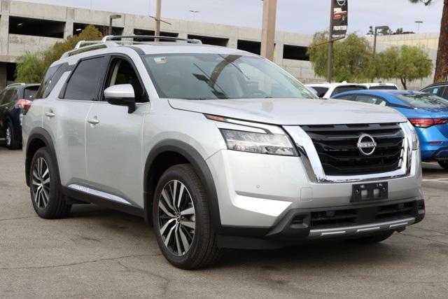 new 2024 Nissan Pathfinder car, priced at $47,138