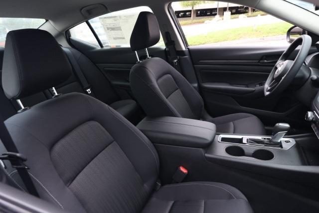 new 2025 Nissan Altima car, priced at $27,208
