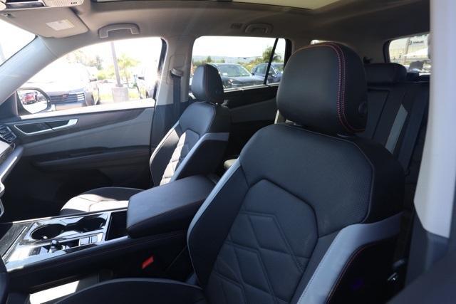 used 2024 Volkswagen Atlas car, priced at $43,498
