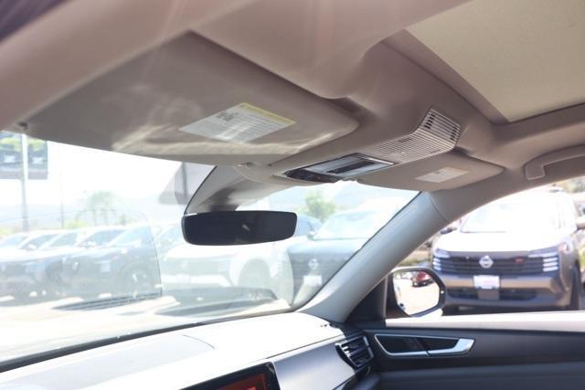 used 2024 Volkswagen Atlas car, priced at $43,498