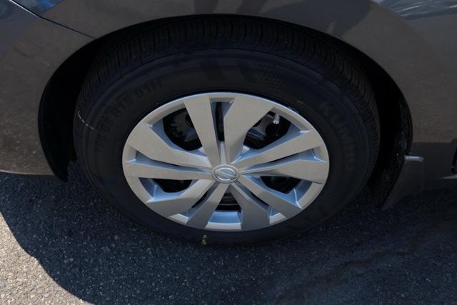 new 2025 Nissan Versa car, priced at $19,698