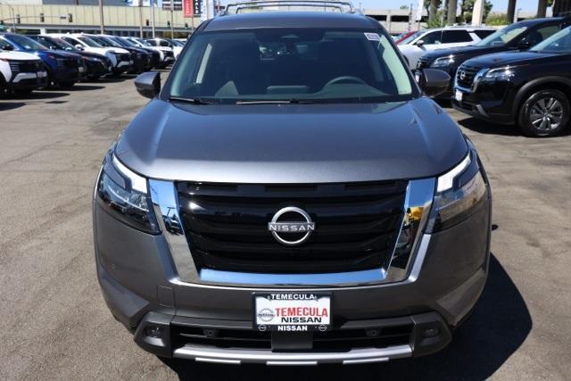 new 2025 Nissan Pathfinder car, priced at $37,427
