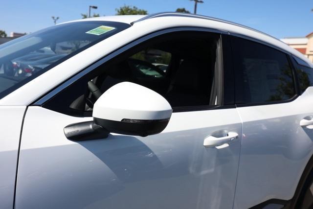 new 2025 Nissan Kicks car, priced at $26,848