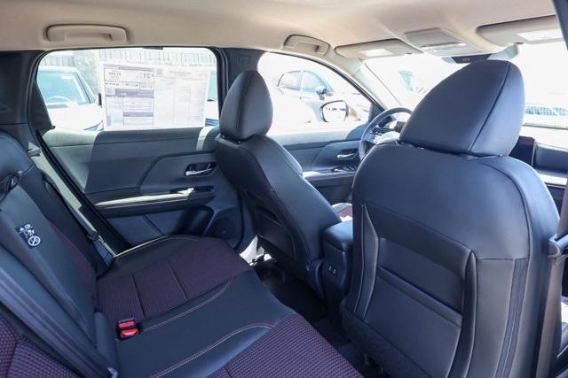 new 2025 Nissan Kicks car, priced at $27,752