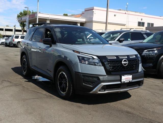 new 2025 Nissan Pathfinder car, priced at $40,092