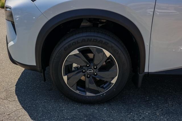 new 2025 Nissan Rogue car, priced at $30,920