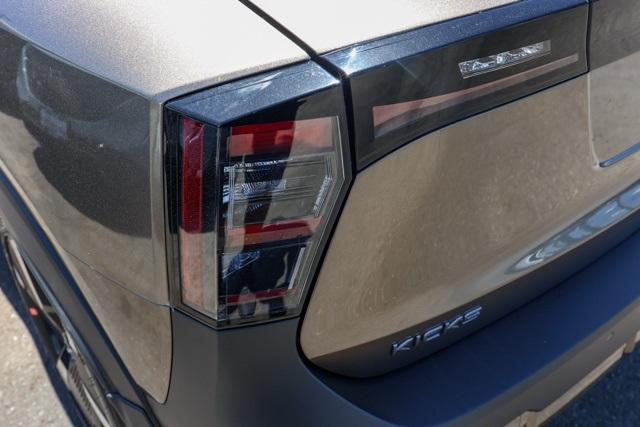 new 2025 Nissan Kicks car, priced at $27,752