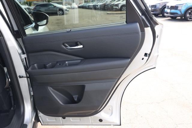new 2025 Nissan Pathfinder car, priced at $37,427