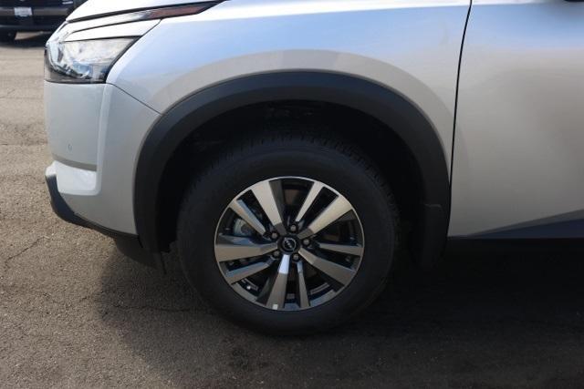 new 2025 Nissan Pathfinder car, priced at $37,427