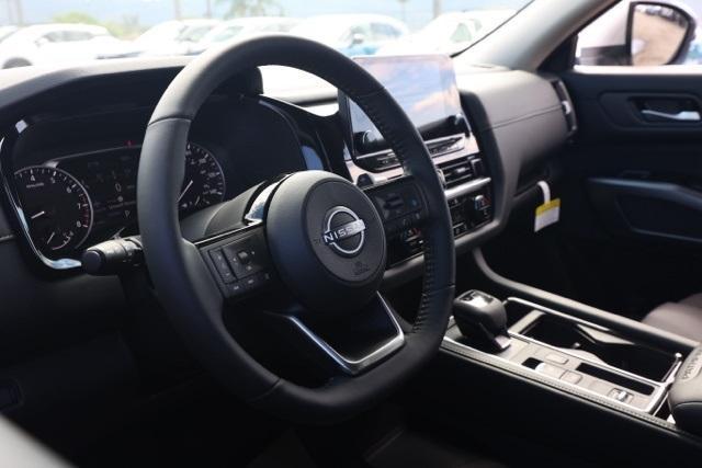 new 2025 Nissan Pathfinder car, priced at $37,427
