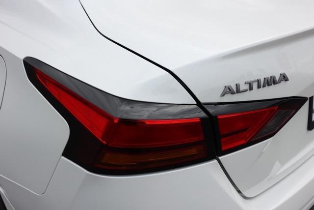 new 2025 Nissan Altima car, priced at $32,204