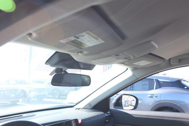 new 2025 Nissan Kicks car, priced at $27,255