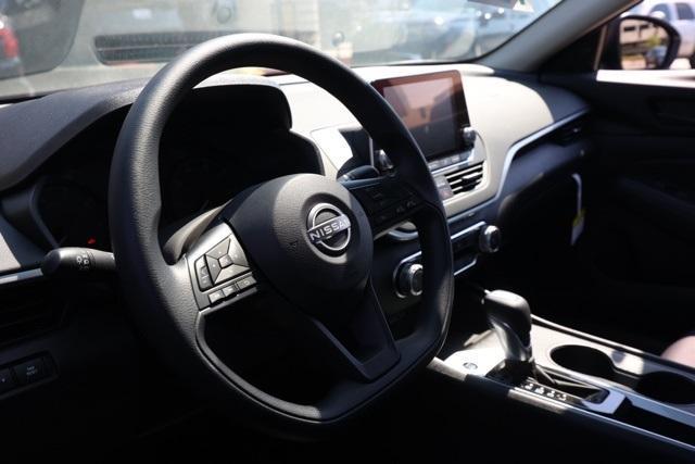 new 2025 Nissan Altima car, priced at $25,287