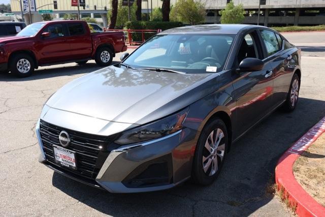 new 2025 Nissan Altima car, priced at $25,287