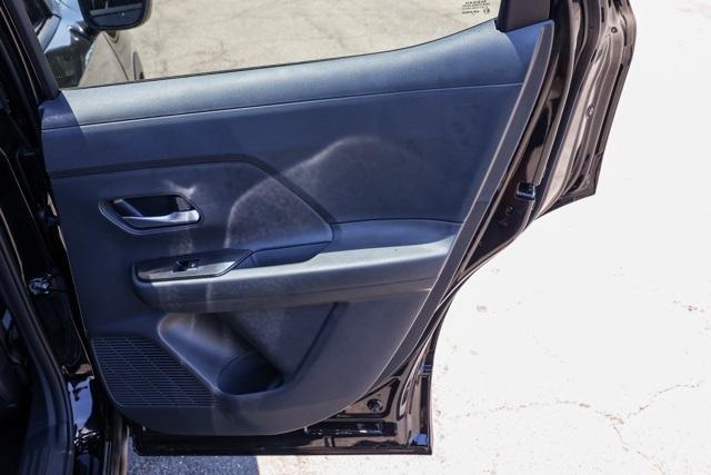 new 2025 Nissan Kicks car, priced at $25,004