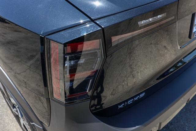 new 2025 Nissan Kicks car, priced at $25,004