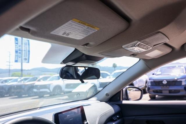 new 2025 Nissan Sentra car, priced at $21,922