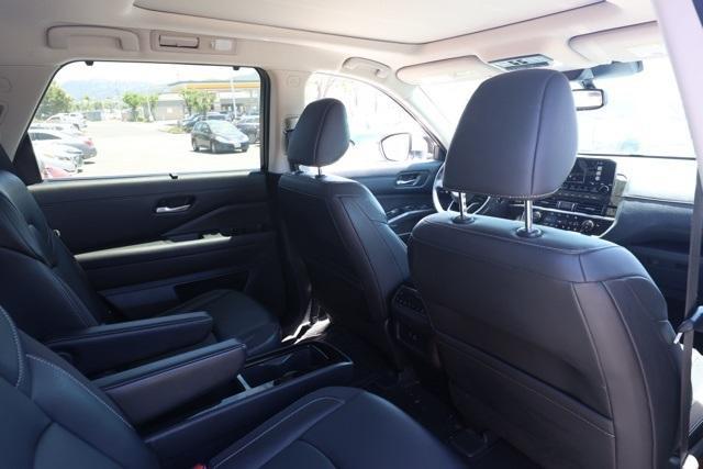 used 2022 Nissan Pathfinder car, priced at $30,498